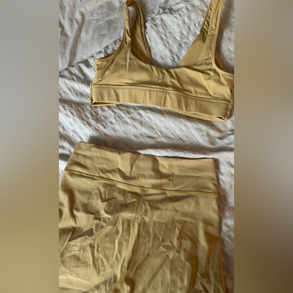 Matching Activewear Set - Picture 4 of 5
